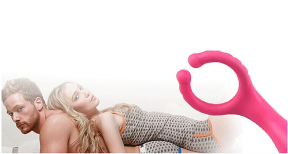 ของเล่นเพศที่สั่นสั่น คลัมป์เต้านมด้วย G Spot Vibrator สําหรับผู้หญิง
