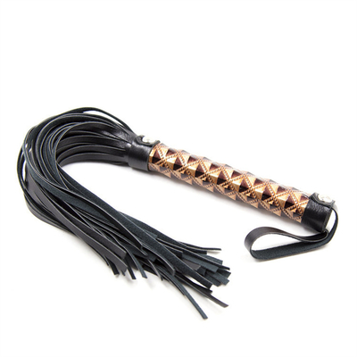 Flogger Bondage Rivet ผิวหนังม้า Whip เฟติชเอโรติก การขัดขวาง การตีราชินี